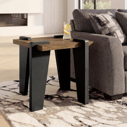 Lakeland Furniture Outlet - Ashley Furniture - Weathermore End Table - Square End Table - T531-2