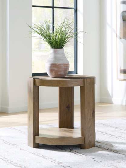 Lakeland Furniture Outlet - Ashley Furniture - Flangren End Table - Round End Table - T553-6