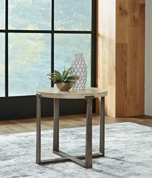 Lakeland Furniture Outlet - Ashley Furniture - Dalenville End Table - Round End Table - T965-6