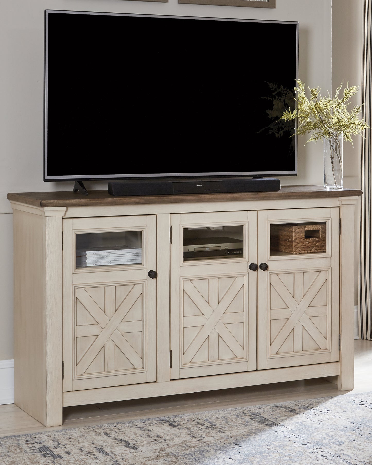 Bolanburg TV Stand