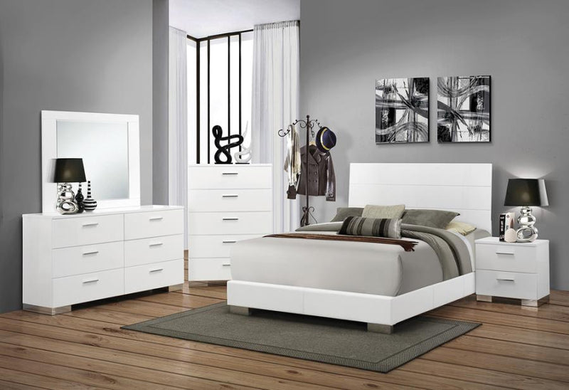 Felicity Bedroom