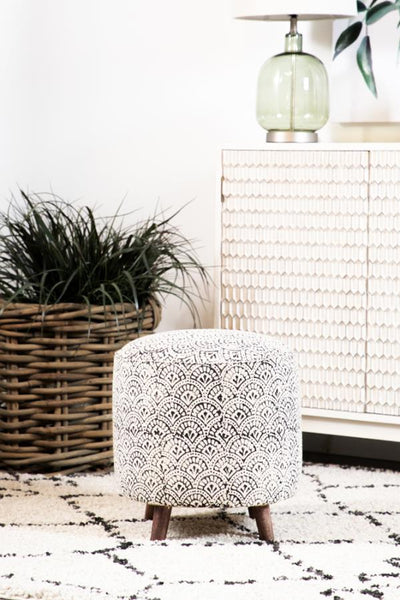 ACCENT : ACCENT STOOLS Living Room